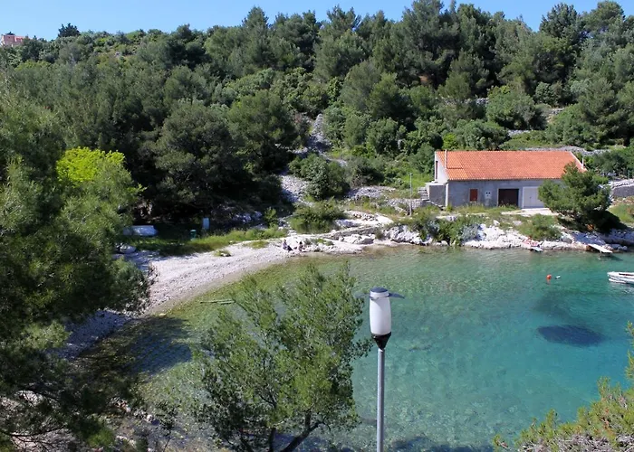 公寓 With A Parking Space Losinj, Losinj - 21485 木洛希尼